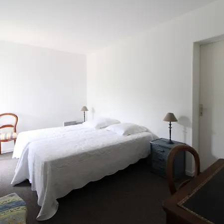 Spacieux 95m2 Au Pied De La Avec Jardin Et Parking - Fr-1-494-70 アパート ロワイヤン